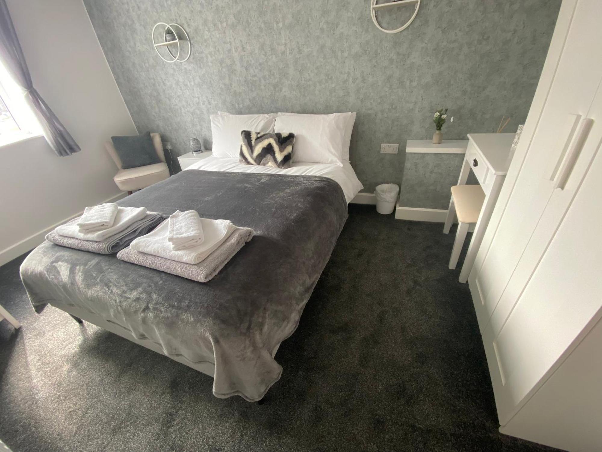 Mountain View Apartment Queensbury ภายนอก รูปภาพ