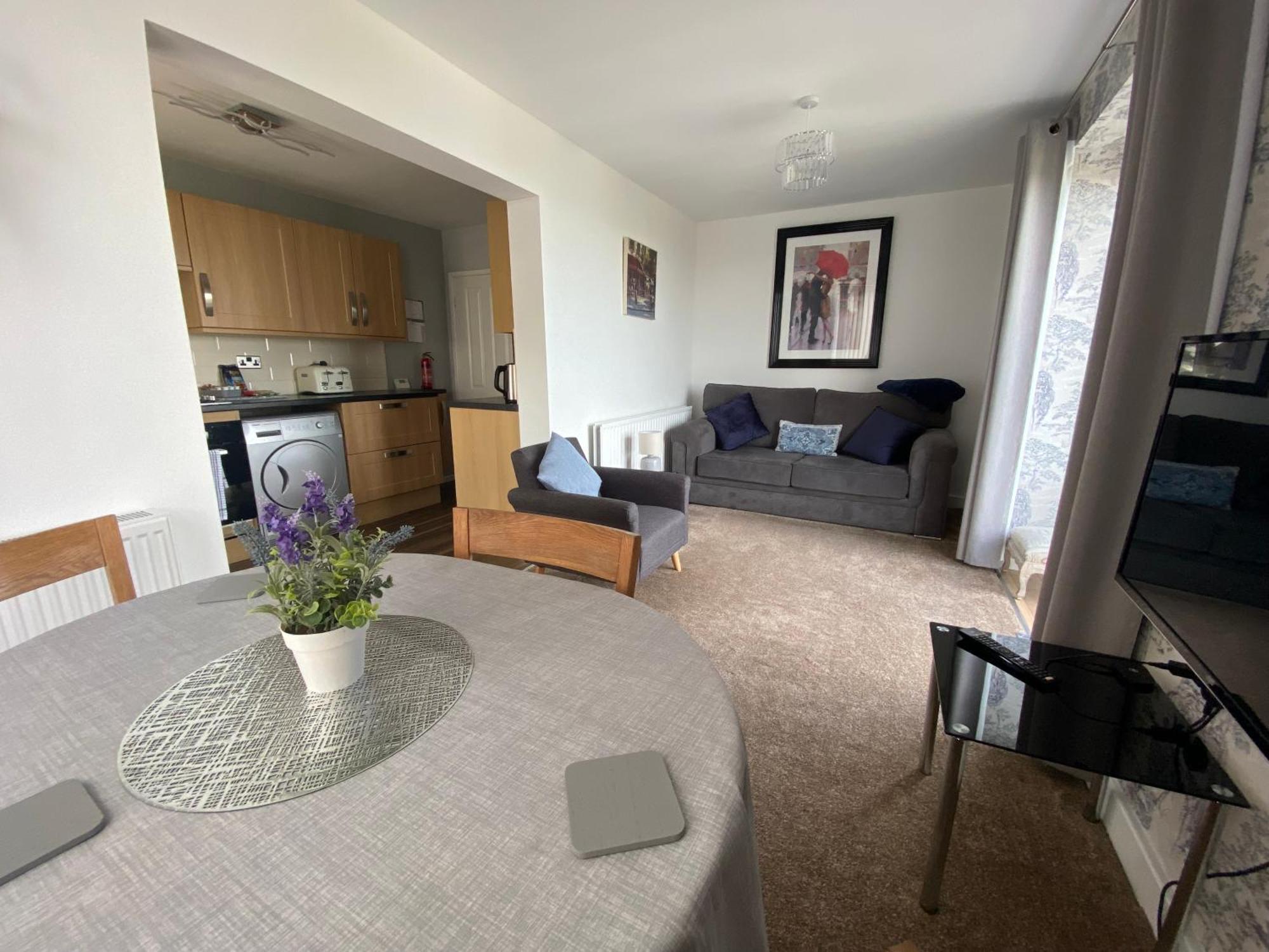 Mountain View Apartment Queensbury ภายนอก รูปภาพ